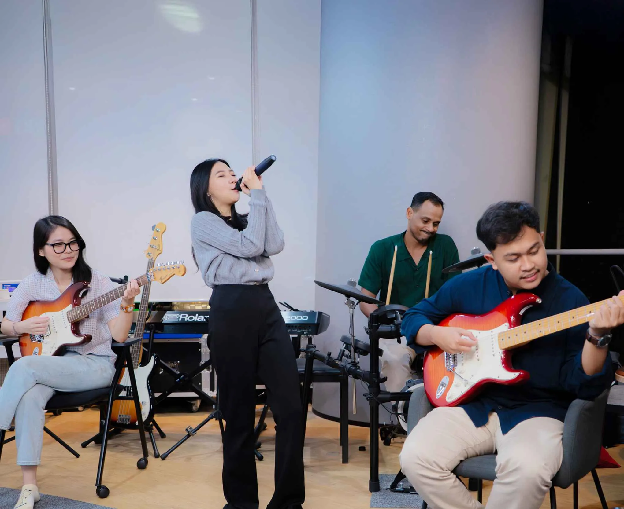 Gambar untuk bagian Wadah bagi musisi dan content creator audio Indonesia.